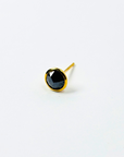 K18・1粒ブラックダイヤピアス/片耳