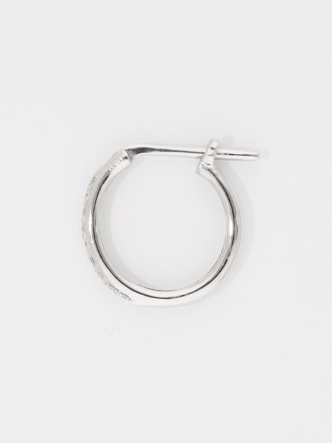 K18・Pt900 ダイヤモンドフープピアス/片耳 – ex'position K18・Pt900 ダイヤモンドフープピアス/片耳 – ex'position