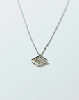 【限定1点】K18wg・スクエアダイヤペンダント