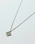 【限定1点】K18wg・スクエアダイヤペンダント