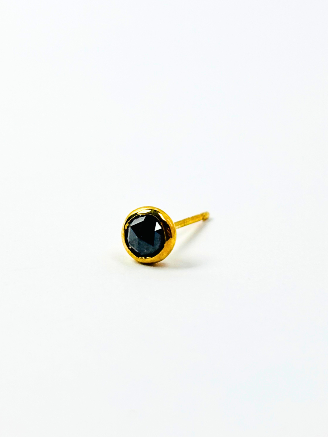yasuzi2274 1ct ブラック ダイヤモンド 片耳 ピアス 鑑別 楽天市場】ブラックダイヤモンド ピアス 片耳の通販
