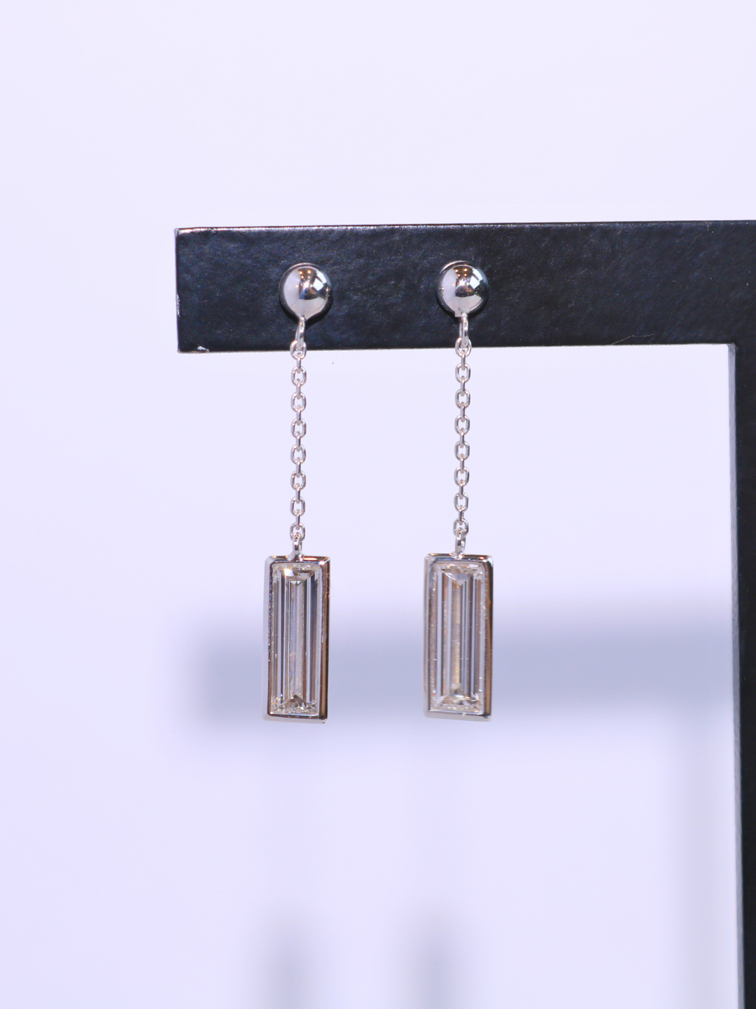 PURE EDGE バケットLGDピアス（チェーンタイプ）