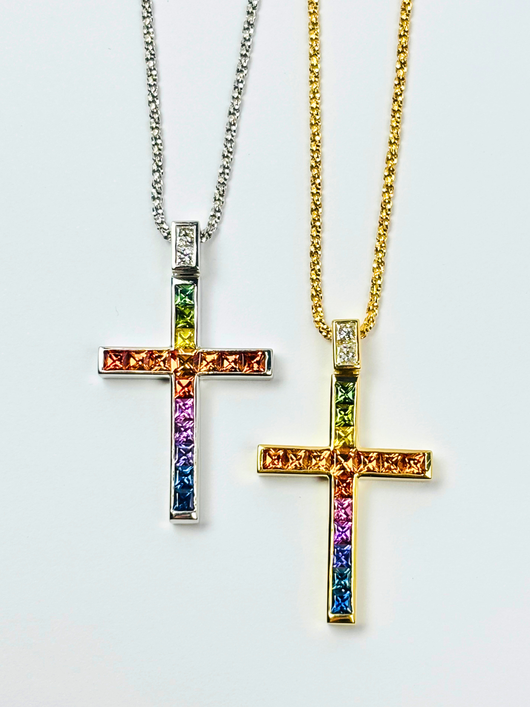 チェーン ペンダント クロス ジュエリー エメラルド 5月誕生石 イエローゴールドk10 チェーン ペンダント クロス ジュエリー エメラルド Pt900