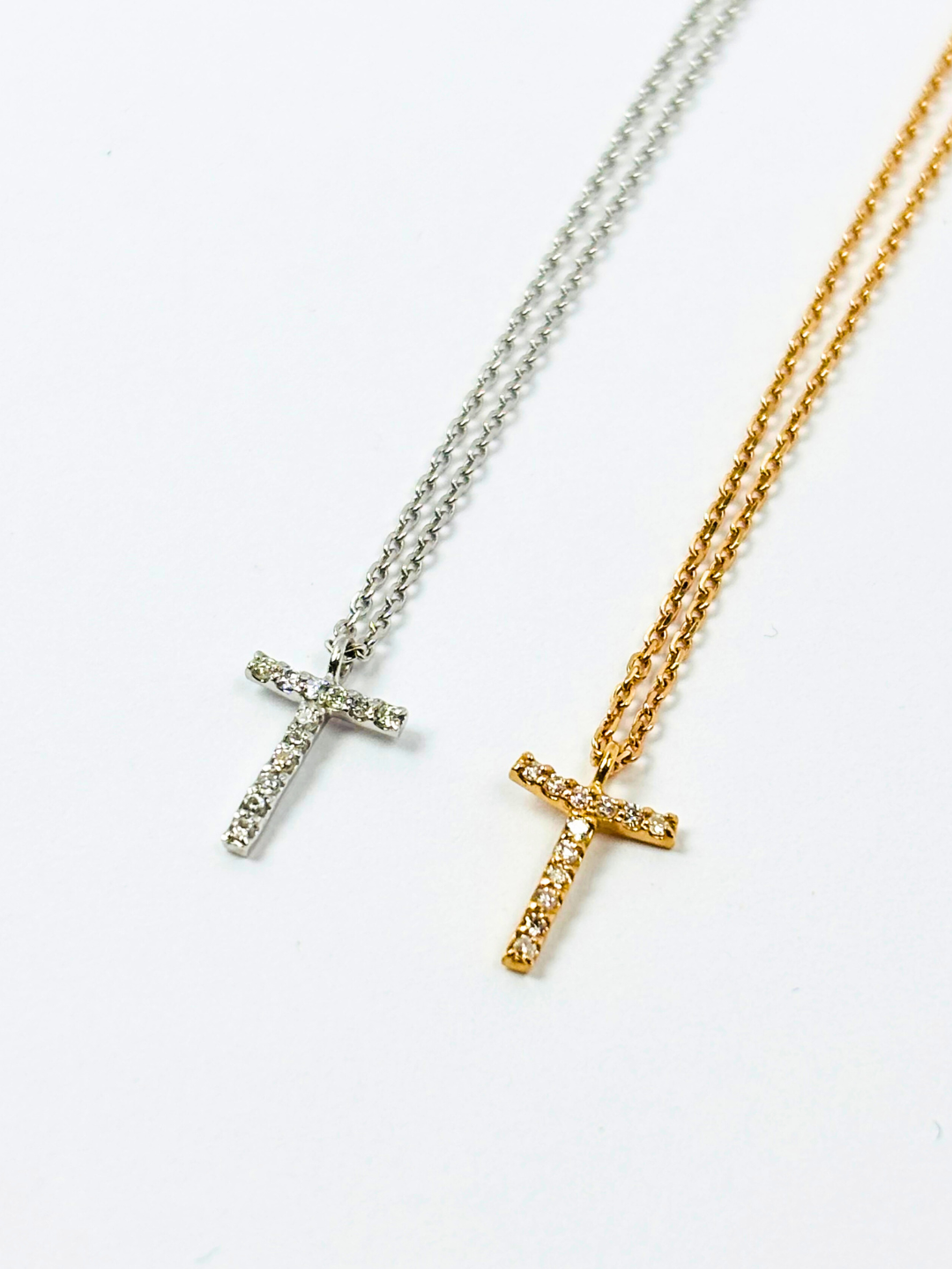 K18・ダイヤモンドイニシャルペンダント