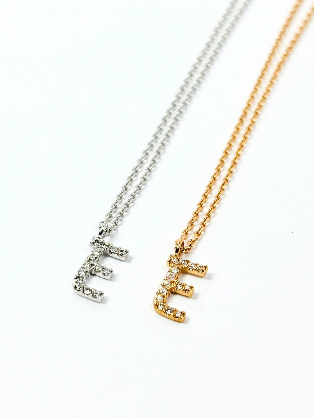 K18・ダイヤモンドイニシャルペンダント