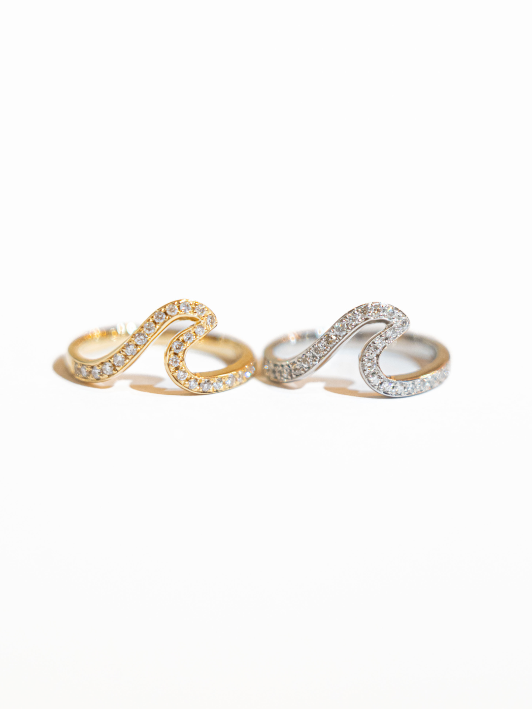 K18・Pt900・ウェーブダイヤリング – ex'position K18・Pt900・ウェーブダイヤリング – ex'position