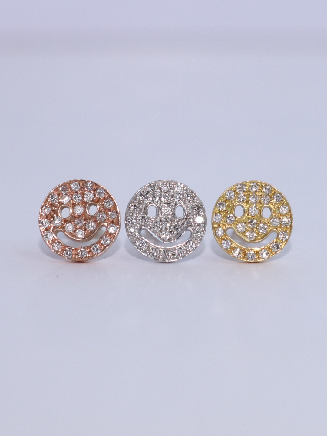 K18・ダイヤモンドスマイルピアス / 片耳