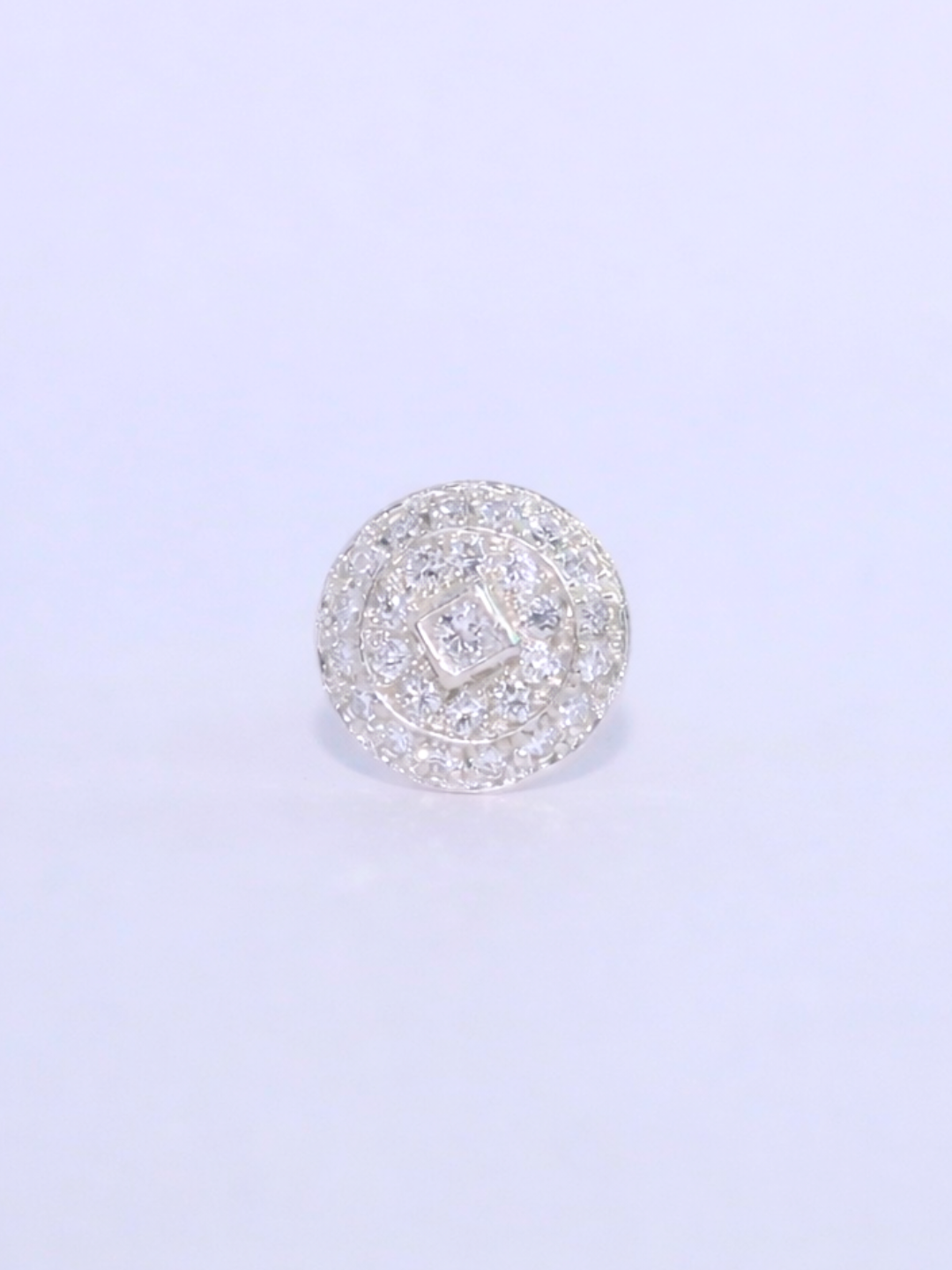 K18・ダイヤモンドサークルピアス片耳