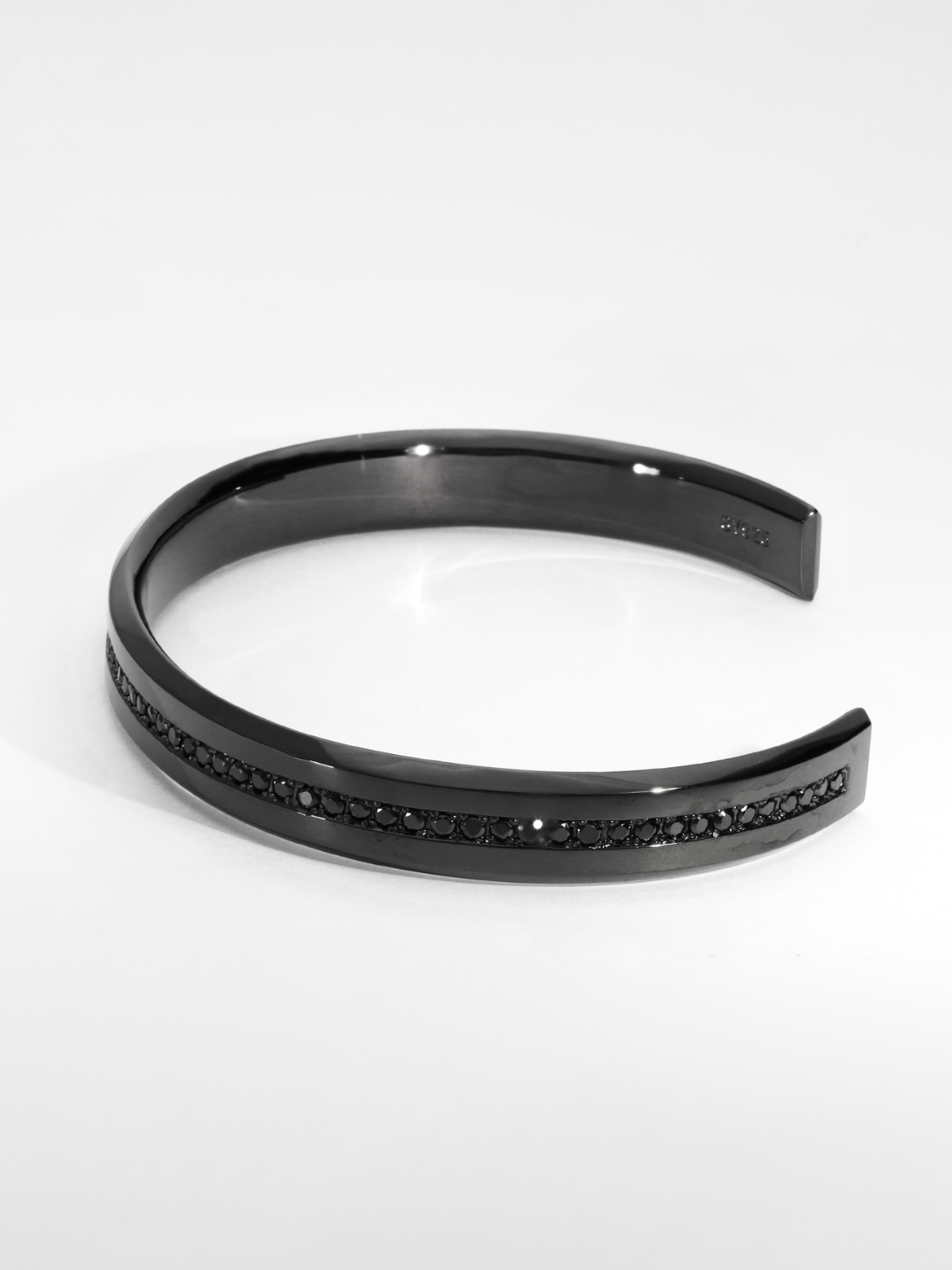 シルバー・バングル