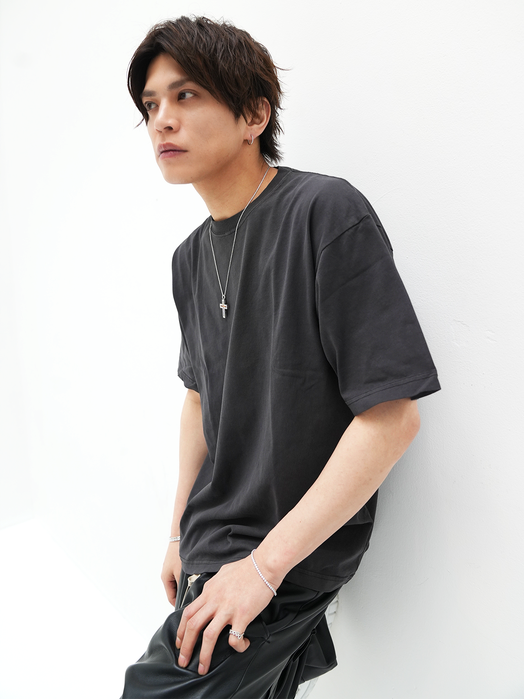 シルバー・バングル