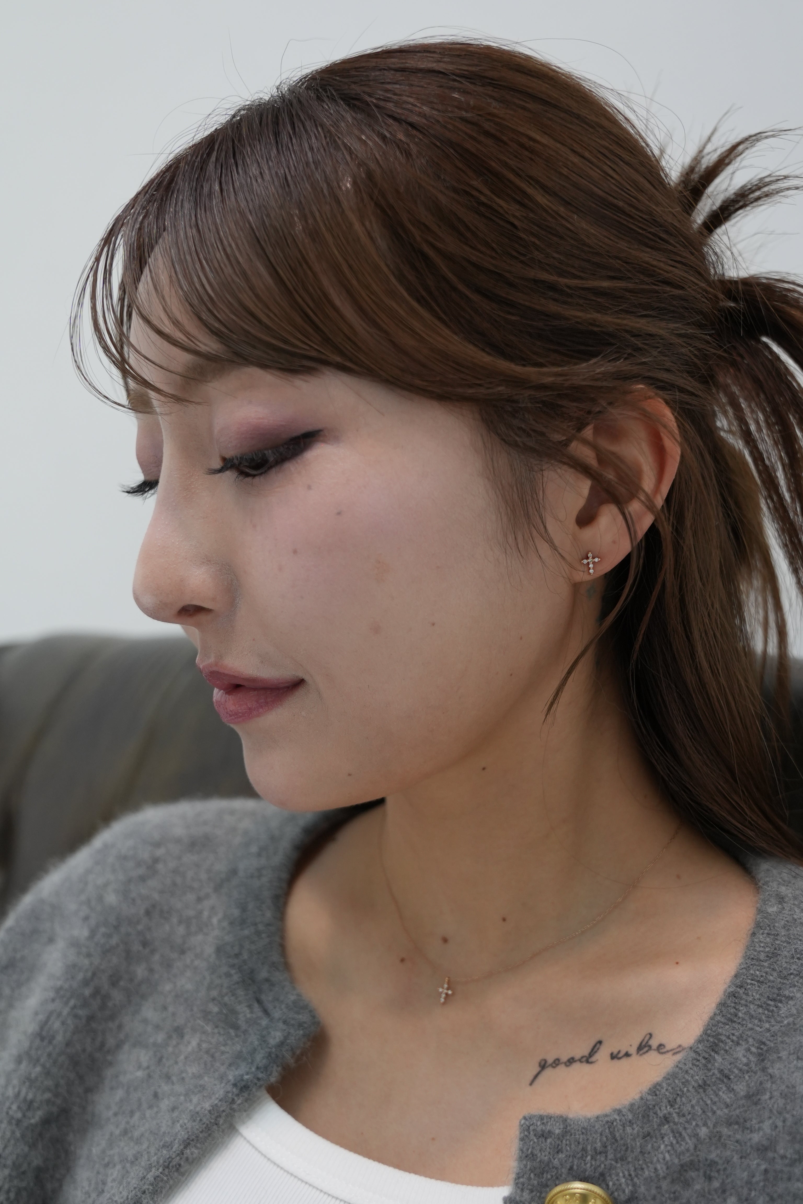 K18・プチクロスピアス/片耳