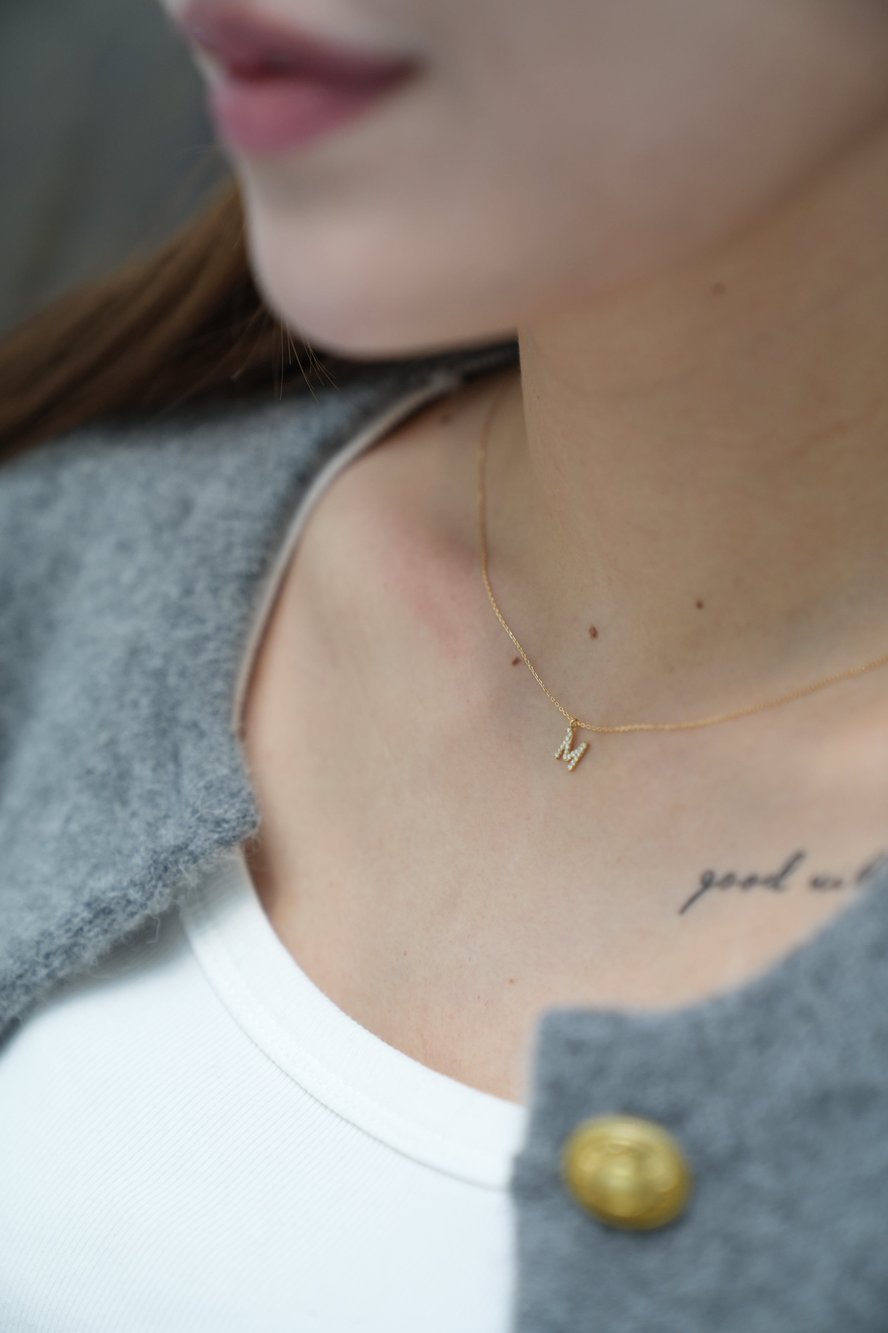 K18・ダイヤモンドイニシャルペンダント