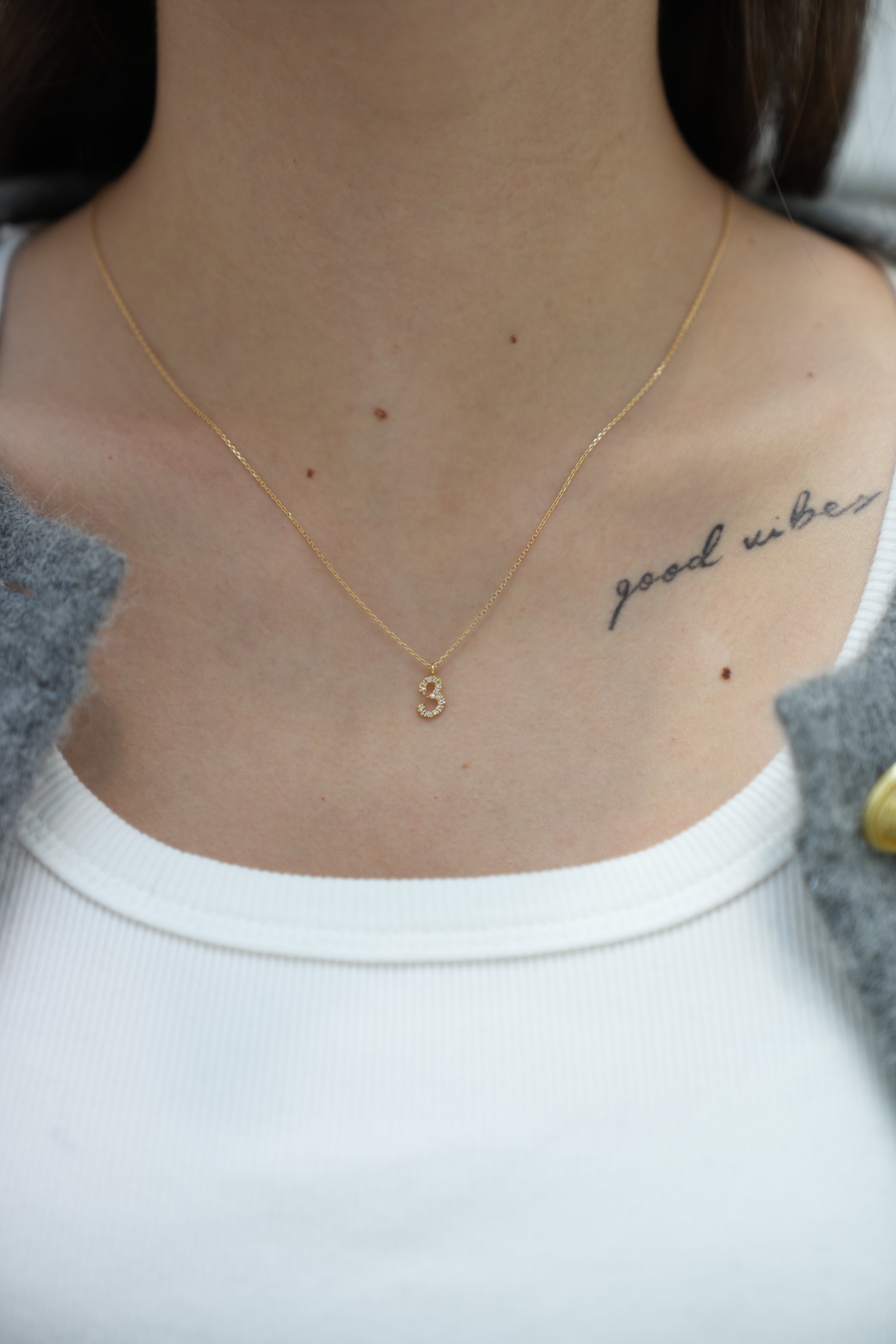 K18・ダイヤモンドナンバーペンダント